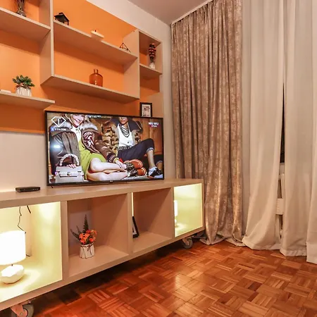 Skroman, Cist I Udoban U Ivana Ribara Za Dvoje Apartmán *