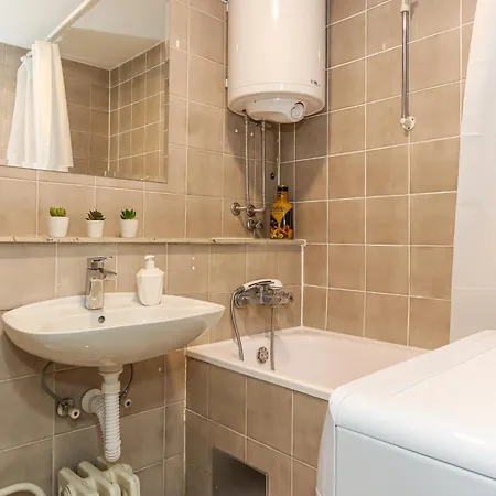 Apartmán Skroman, Cist I Udoban U Ivana Ribara Za Dvoje Bělehrad